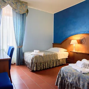 villa-cavour.it-lombardy.com/
